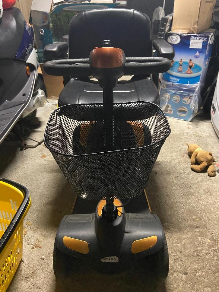 Scootmobiel, Diversen, Brommobielen en Scootmobielen, Zo goed als nieuw, 16 t/m 25 km, Ophalen