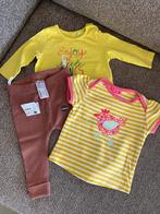 Broekje met t-shirt en truitje met lange mouwen (M 62), Ophalen of Verzenden, Broekje
