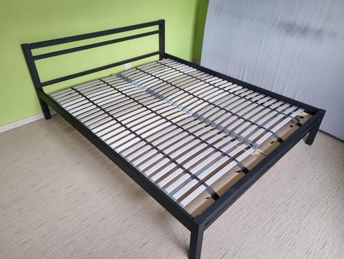Dubbel bed frame + lattenbodem 160x200, Huis en Inrichting, Slaapkamer | Bedden, Zo goed als nieuw, Tweepersoons, 160 cm, 200 cm