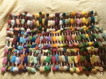 100 strengen DMC laine colbert beschikbaar voor biedingen