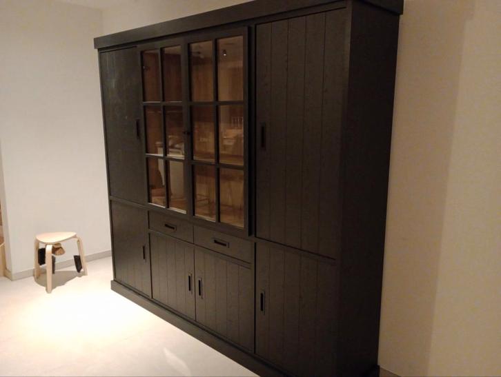 Nieuw vitrinekast - Ygo Winston Zwart, Huis en Inrichting, Kasten | Vitrinekasten, Nieuw, 200 cm of meer, 200 cm of meer, 50 tot 75 cm