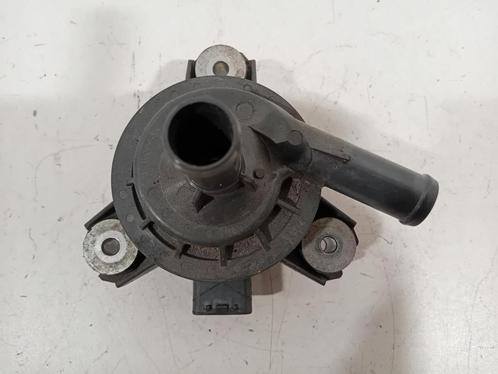 WATERPOMP Toyota Yaris III (P13) (G904052010), Auto-onderdelen, Airco en Verwarming, Toyota, Gebruikt