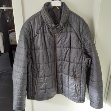 GATE 1 Antraciergrijze winterjas Maat: 60 Prijs: € 5 beschikbaar voor biedingen