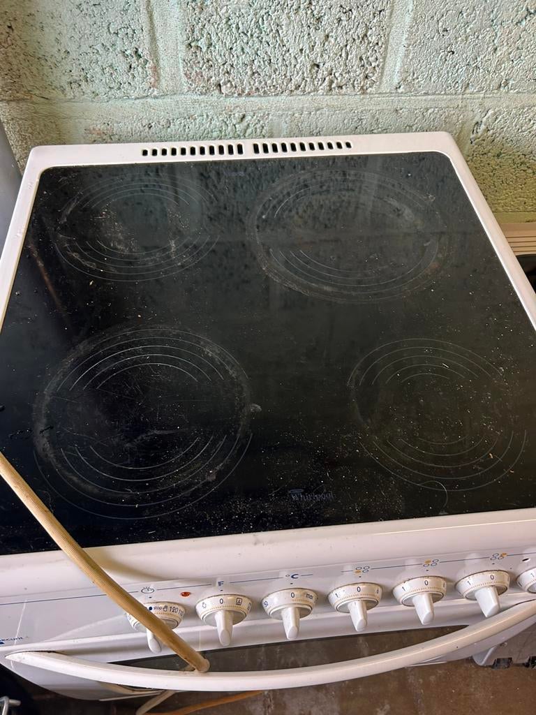 Vuur, Elektronische apparatuur, Ophalen, Zo goed als nieuw