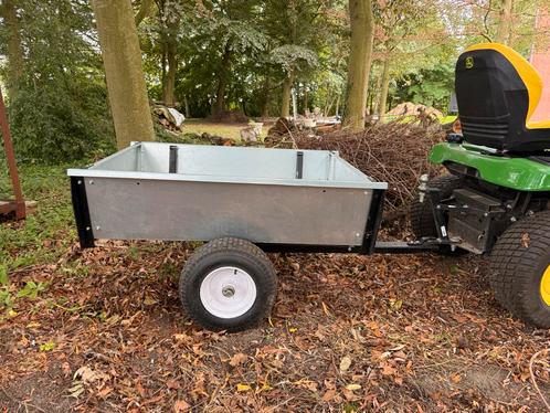Kipkar aanhangwagentje, Tuin en Terras, Zitmaaiers, Zo goed als nieuw, Ophalen