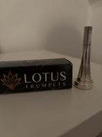 Lotus 1L trompet mondstuk, Muziek en Instrumenten, Ophalen of Verzenden, Zo goed als nieuw, Trompet in si bemol, Met koffer