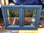 2 pvc ramen kleur grijs met houtnerf, Doe-het-zelf en Bouw, Raamkozijnen en Schuifdeuren, Ophalen