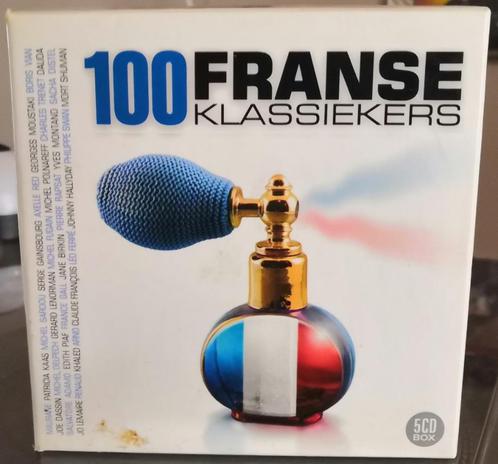 100 Franse Klassiekers - Various Artists, 5 x CD, Box Set, CD & DVD, CD | Autres CD, Comme neuf, Coffret, Enlèvement ou Envoi