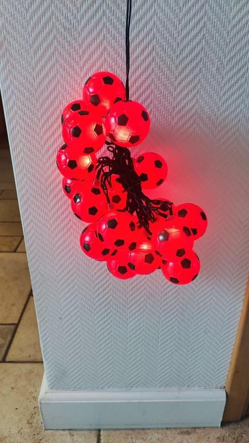 Kerstlichtjes voetballetjes rood, Diversen, Kerst, Zo goed als nieuw, Ophalen of Verzenden