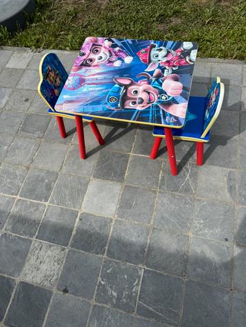 Paw Patrol peutertafeltje – bieden vanaf €1 beschikbaar voor biedingen