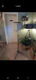 Diascherm en diastaander, Audio, Tv en Foto, Ophalen of Verzenden, Zo goed als nieuw