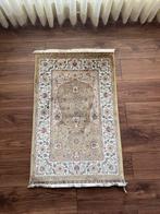 Prachtig handgeknoopt Iraans tapijt 105x68, Antiek en Kunst, Ophalen