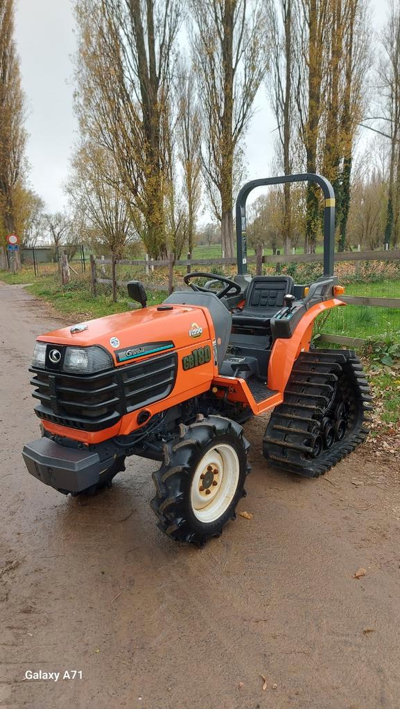 Rups minitractor kubota 21pk 4x4 NIEUWSTAAT!, Zakelijke goederen, Landbouw | Tractoren, Ophalen