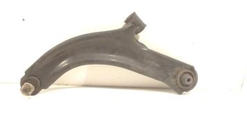 BRAS DE SUSPENSION AVANT GAUCHE (TRIANGLE) Renault, Utilisé, Renault