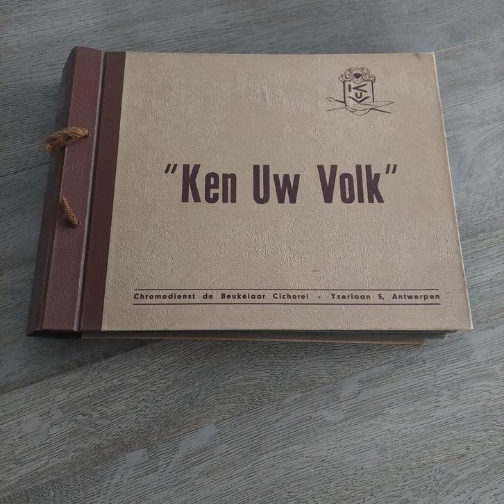 boek met prenten "Ken Uw Volk", Verzamelen, Foto's en Prenten, Gebruikt, Foto, Overige onderwerpen, Ophalen of Verzenden