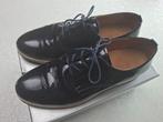 Donkerblauwe lederen schoenen m.steunzool merk Gabor maat 41, Schoenen met lage hakken, Blauw, Gabor, Ophalen of Verzenden