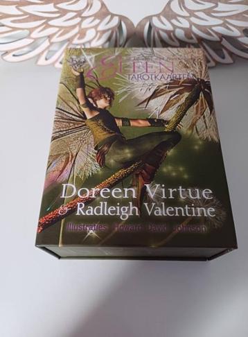 elfen tarot beschikbaar voor biedingen