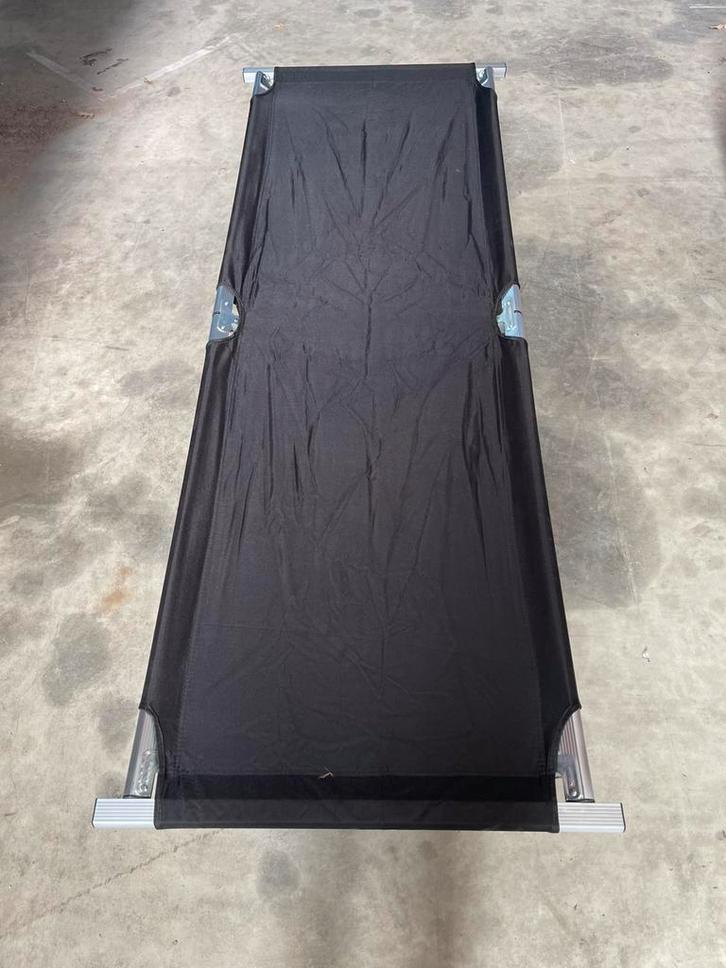 Veldbed, Caravans en Kamperen, Kampeermeubelen, Zo goed als nieuw, Overige, Ophalen of Verzenden