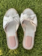 H&M slippers maat 38, Vêtements | Femmes, Chaussures, Enlèvement, Neuf, Sandales de bain