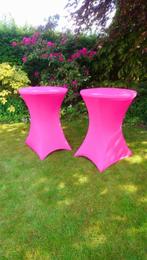 2 partytafels met roze hoezen, Huis en Inrichting, Tafels | Statafels, Zo goed als nieuw, Ophalen