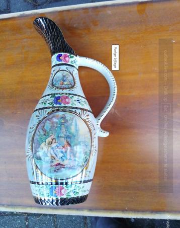 MOOIE  BEQUET  VAAS beschikbaar voor biedingen