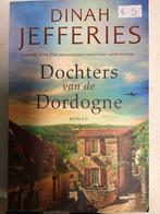 Dinah Jefferies - Dochters van de Dordogne, Ophalen of Verzenden, Dinah Jefferies