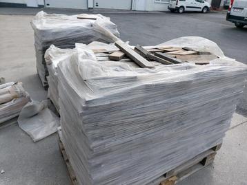 Set van massief eikenhout (3 pallets) beschikbaar voor biedingen