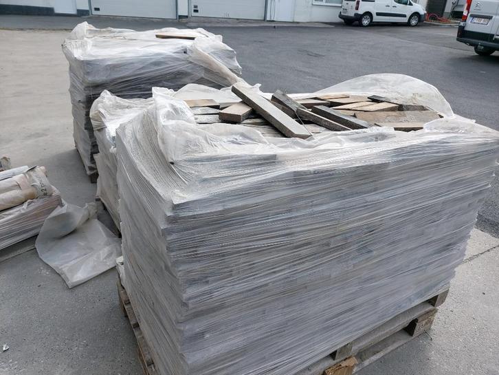 Set van massief eikenhout (3 pallets), Doe-het-zelf en Bouw, Hout en Planken, Zo goed als nieuw, Pallet, Eiken, Ophalen