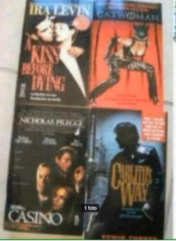 4 engelstalige 'film' boeken - paperback beschikbaar voor biedingen