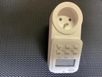 Digitale tijdschakelaar beschikbaar voor biedingen