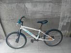 Gebruikte jongens fiets, Fietsen en Brommers, Ophalen, Gebruikt, B-Twin, Stuur 360° draaibaar