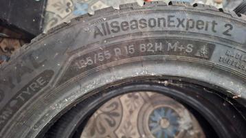 Unitoyal M+S banden in bijna nieuwstaat. beschikbaar voor biedingen