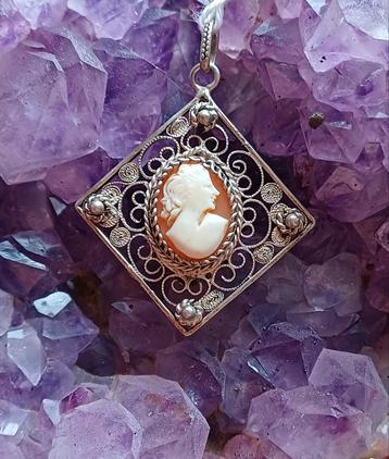 Pendentif en filigrane en argent antique avec camée, Enlèvement ou Envoi, Comme neuf, Argent, Argent