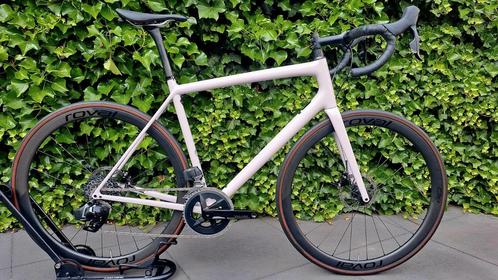 Specialized Aethos Carbon Racefiets Sram Rival axs 58 Zgan!!, Fietsen en Brommers, Fietsen | Racefietsen, Zo goed als nieuw, Carbon