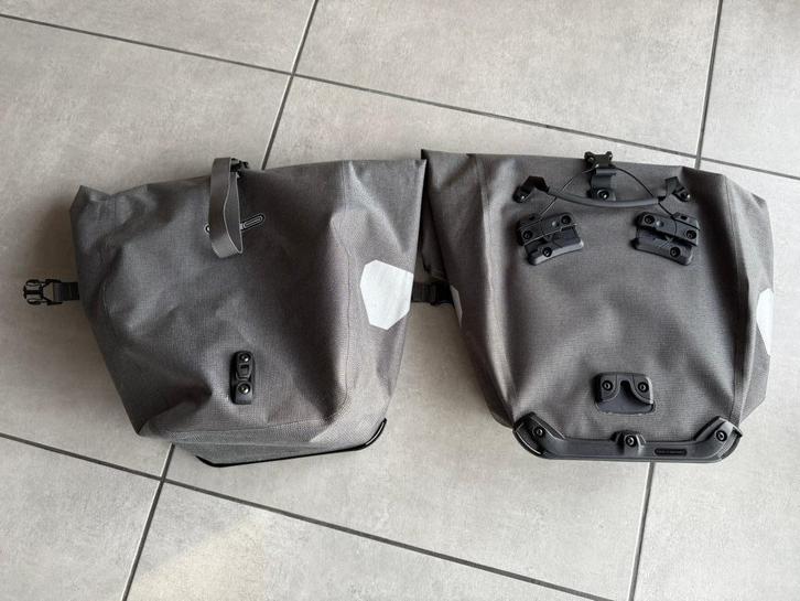 3 Ortlieb bike bags - Quick lock 3.1, Fietsen en Brommers, Fietsaccessoires | Overige Fietsaccessoires, Zo goed als nieuw, Ophalen of Verzenden
