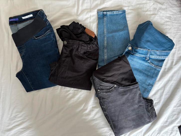 Zwangerschapsjeans (size 38 & L), Kleding | Dames, Zwangerschapskleding, Zo goed als nieuw, Broek of Spijkerbroek, Maat 38/40 (M)