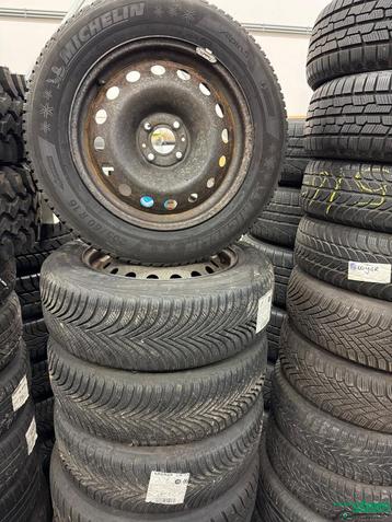 Renault Winterbandenset 205-60-16 92 T Steek 4 x 100 ET40 NG beschikbaar voor biedingen