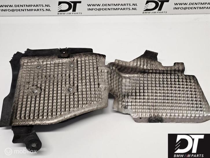 Hitteschild stuurhuis BMW M5 M6 E60 S85 S85B50 51717906521, Auto-onderdelen, Uitlaatsystemen, BMW, Gebruikt, Ophalen of Verzenden