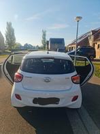 Koksijde, Auto's, Automaat, Zwart, Alcantara, Wit