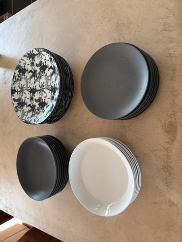 Set borden 6 personen, Assiettes(s), Enlèvement, Utilisé, Autres styles