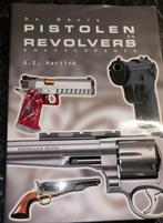 boek pistolen en revolvers, Nieuw, 1945 tot heden, Ophalen of Verzenden, Overige onderwerpen