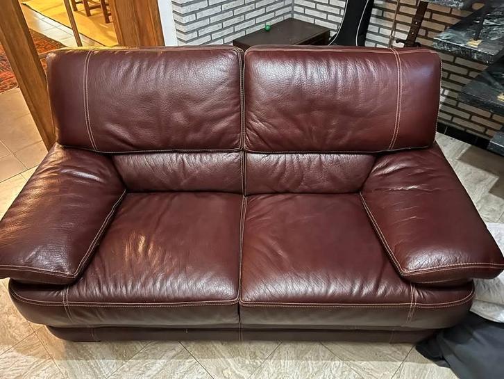 Ruime 2-zit, in goede staat, bordeauxrood-bruin, Huis en Inrichting, Zetels | Zetels, Ophalen