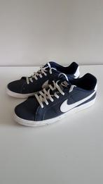 Nike court royal, bijna nieuwe schoenen maat 37,5., Comme neuf, Enlèvement ou Envoi, Chaussures