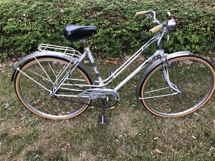 Prachtige retro damesfiets, Fietsen en Brommers, Fietsen | Dames | Damesfietsen, Ophalen of Verzenden