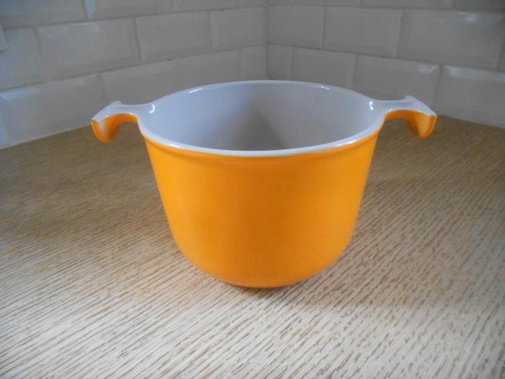 Le creuset - cocotte fonte émaillée Enzo Mari. LL, Maison & Meubles, Cuisine | Casseroles & Poêles, Fonte, Enlèvement ou Envoi