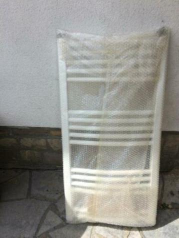 Radiateur sèche-serviette beschikbaar voor biedingen