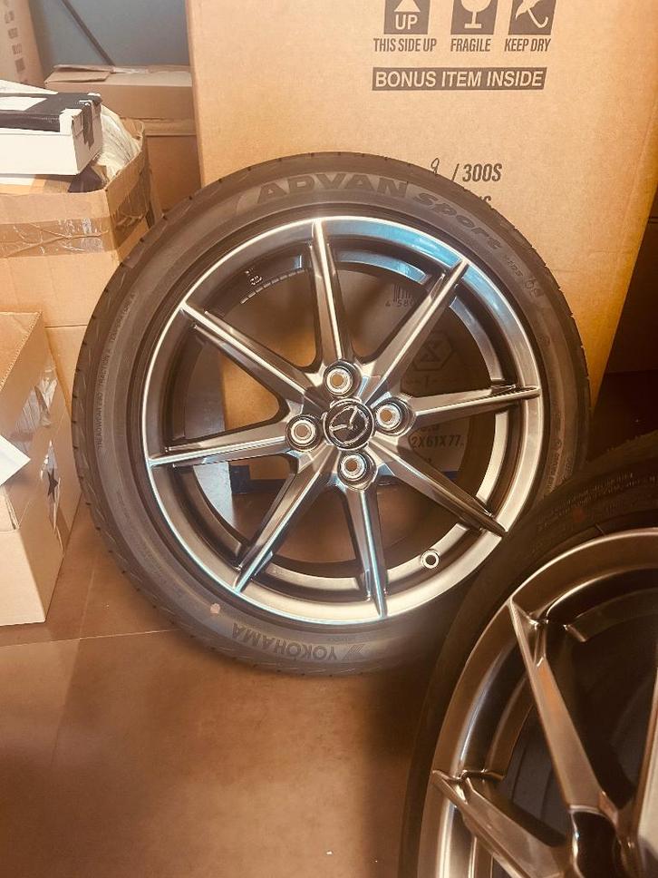 Mazda MX5 velgen en banden 16 inch origineel, Autos : Pièces & Accessoires, Pneus & Jantes, Pneus et Jantes, Pneus été, 16 pouces
