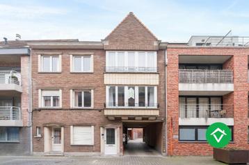 Ruime woning in centrum Roeselare met 3 slaapkamers, dakterr beschikbaar voor biedingen