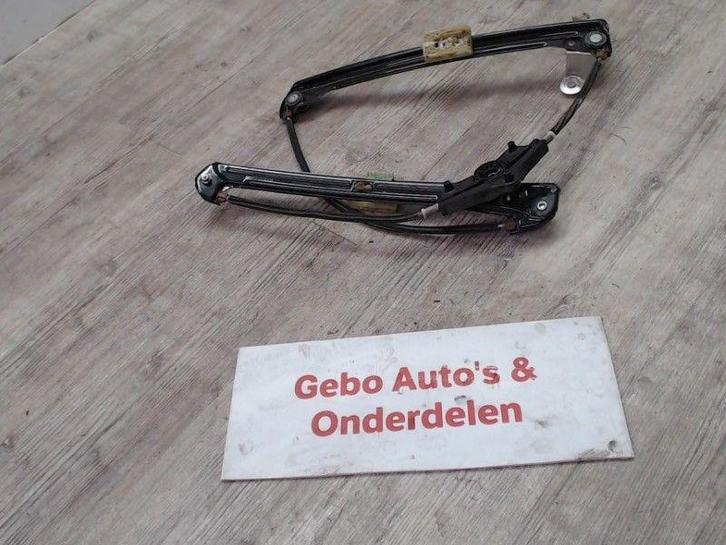RAAMMECHANIEK RECHTS VOOR Volkswagen Golf VII (AUA), Auto-onderdelen, Ruiten en Toebehoren, Volkswagen, Gebruikt