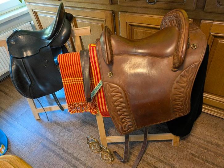 Deuber barok zadel, Dieren en Toebehoren, Paarden en Pony's | Zadels, Zo goed als nieuw, Ophalen of Verzenden